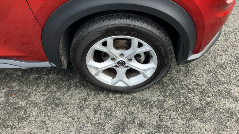 Nissan Juke 1.0 DiG-T 114 N-Connecta 5dr DCT Petrol Hatchback